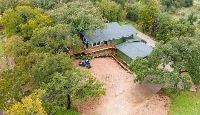 636 Dogwood Lane, Cottonwood Shores, TX 78657 for Sale