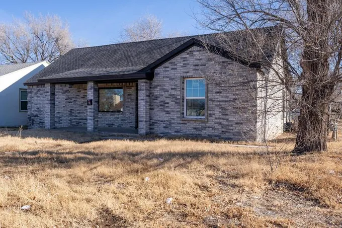 609 Zauk Avenue, Dumas, TX 79029 for Sale