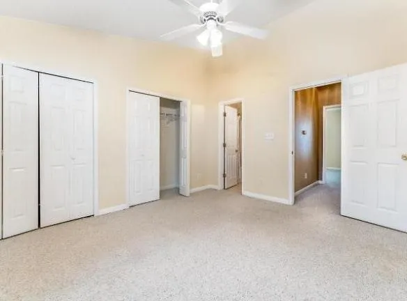 6345 Hibiscus Ct - Whitsett, NC 27377 - Home For Rent