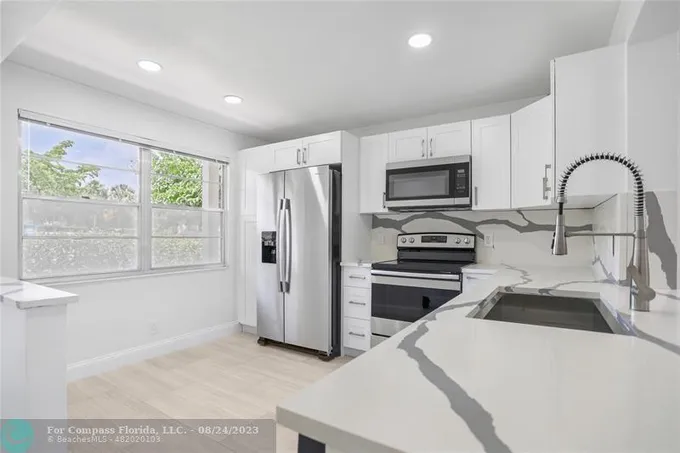 2001 Granada Drive, Unit G1, Coconut Creek, FL 33066 for Sale