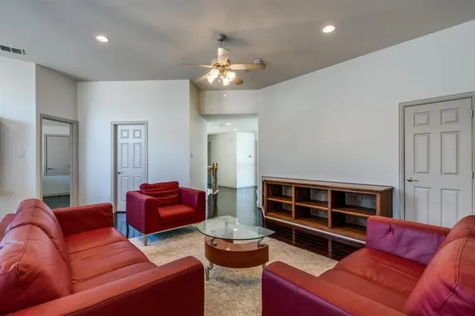 2245 Stanmore Ln, Plano, TX 75025 for Sale