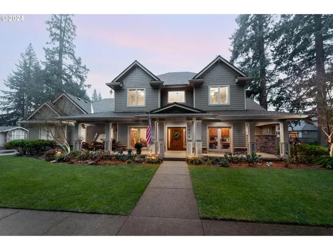 1074 SW COURTNEY LAINE DR, Mc Minnville, OR 97128 Single Family Residence For Sale  MLS# 23010728