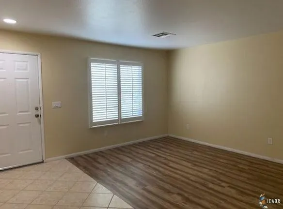 715 Eucalyptus Ct - Brawley, CA 92227 - Home For Rent