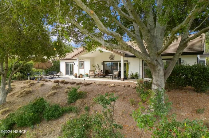 624 HILLSIDE DR, Solvang, CA 93463 Condominium For Sale  MLS# 24000201