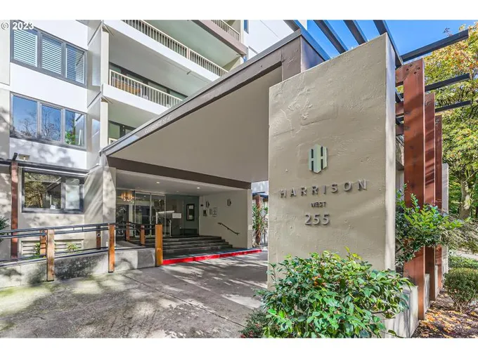 255 SW HARRISON ST 9F, Portland OR 97201 for Sale