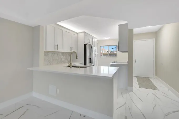 23277 Barwood Ln N #107, Boca Raton, FL 33428 - MLS RX-10955687 for Sale
