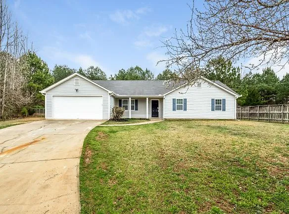 250 Cypress Dr - Covington, GA 30016 - Home For Rent