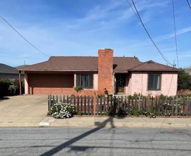 225 Lerwick, Monterey CA 93940 for Sale