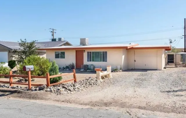 6673 Persia, 29 Palms CA 92277 for Sale
