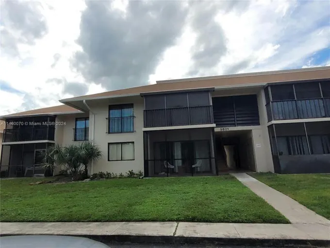 5821 WASHINGTON ST APT 25, Hollywood, FL 33023 Condominium For Sale  MLS# A11460070 for Rent
