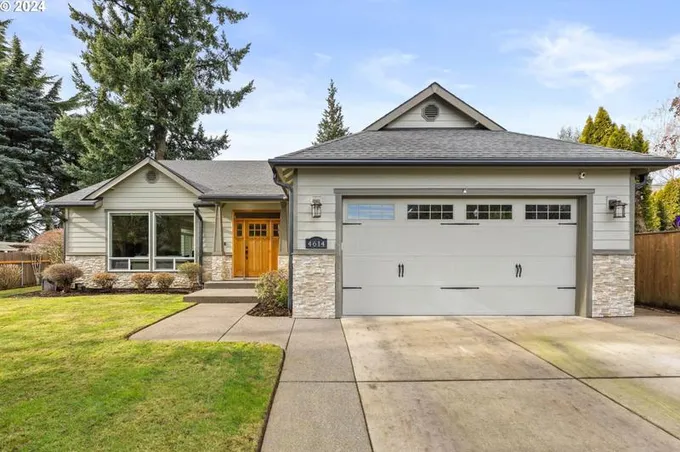 4614 NW Grant Pl, Vancouver, WA 98663 - MLS 24296979 for Sale