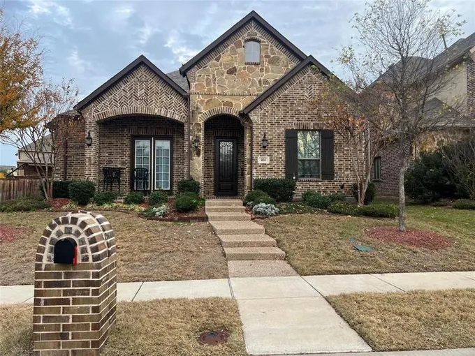 404 Chloe Dr, Allen, TX 75013 for Sale