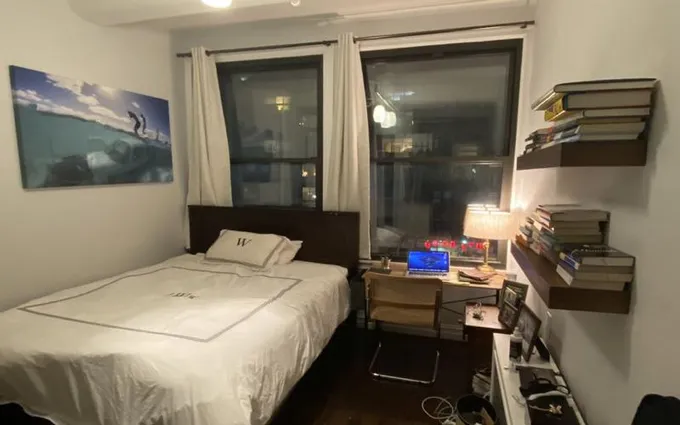 Furnished Village-West, Manhattan room for rent in 4 Bedrooms, Apartment for 2300 per month. Room ID 4738499
