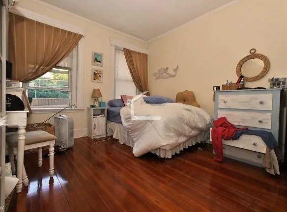 8 Strathmore Rd - Brookline, MA 02445 - Home For Rent