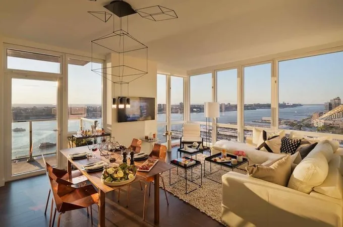 Rental listing in Midtown-West, Manhattan. Contact the landlord or property manager direct about rental.