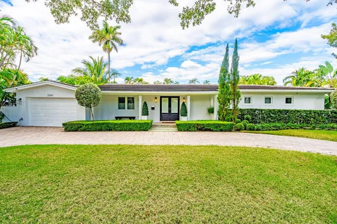 Miami, Miami-Dade County, FL House for sale Property ID: 418862256