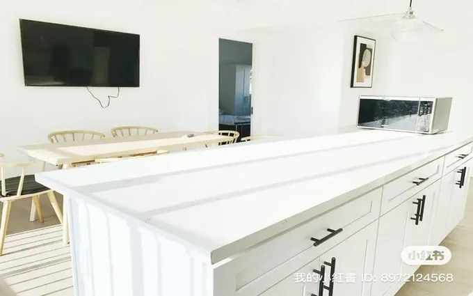 Rental listing in Culver City, West Los Angeles. Contact the landlord or property manager direct about rental.