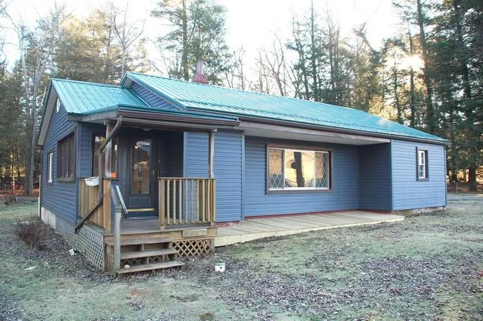 2242 Spruce Rd, Cherry Tree, PA 15724 - MLS 158826 for Sale