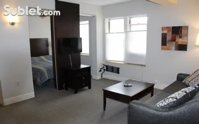 Rental listing in Downtown, Milwaukee. Contact the landlord or property manager direct about rental.