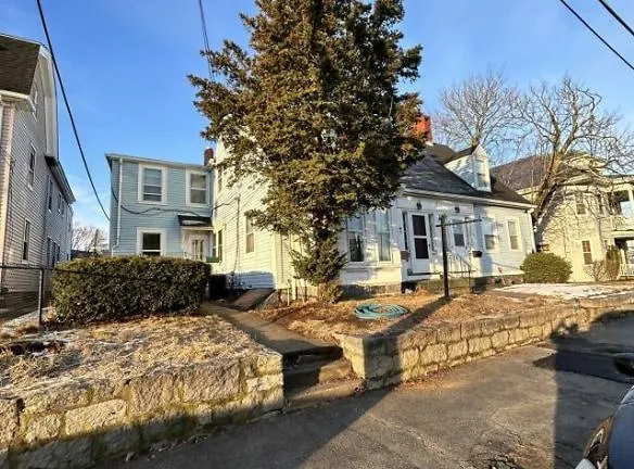 39 Quincy Ave - Quincy, MA 02169 - Home For Rent