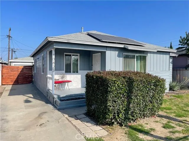 10823 Weigand, Los Angeles CA 90059 for Sale