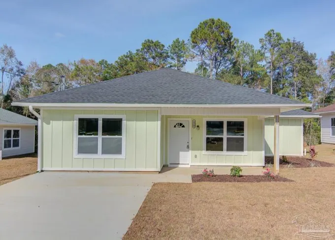 418 Ronda Street, Pensacola, FL 32534 for Sale
