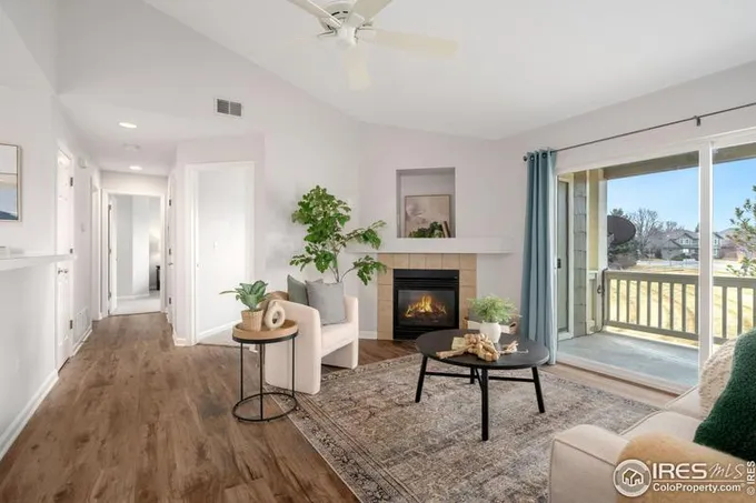 5225 White Willow Dr #I-230, Fort Collins, CO 80528 - MLS 1002821 for Sale