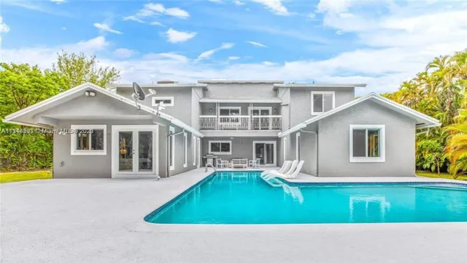 1781 Southwest 30th Place, Fort Lauderdale, FL 33315 for Sale