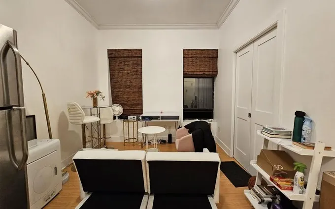 Rental listing in Harlem West, Manhattan. Contact the landlord or property manager direct about rental.