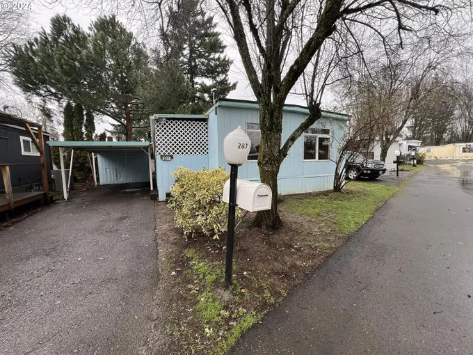 16745 SE DIVISION ST, Portland OR 97236 for Sale