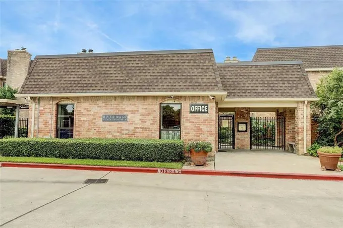 1601 Shepherd Dr S #182, Houston, TX 77019 for Rent