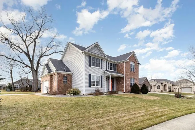 299 TARRAGON LN, Valparaiso, IN 46385 Single Family Residence For Sale  MLS# 544955