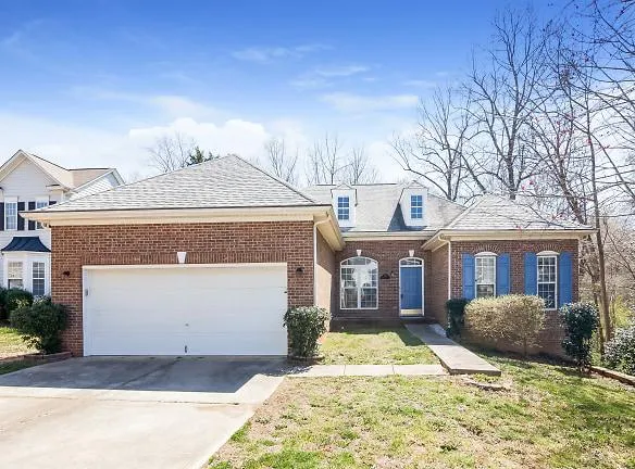 120 Romany Ln - Mooresville, NC 28117 - Home For Rent
