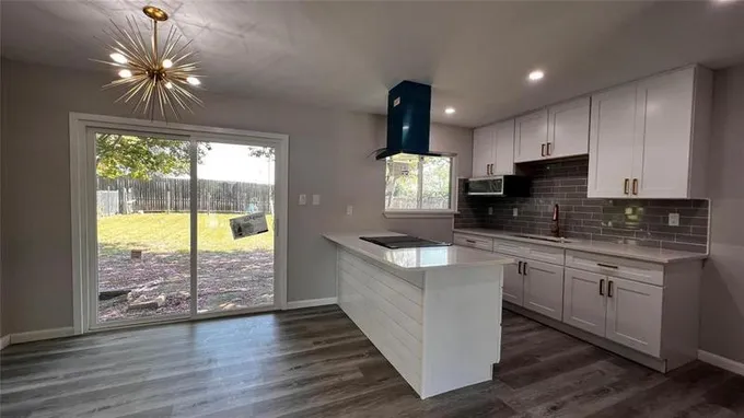 7817 Val Verde Dr, Fort Worth, TX 76133 for Sale