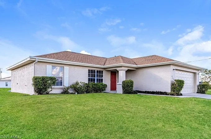 4326 NE 9th Ave, Cape Coral, FL 33909 - MLS 224013146 for Rent