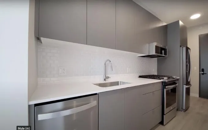 Rental listing in Near North, Downtown. Contact the landlord or property manager direct about rental.