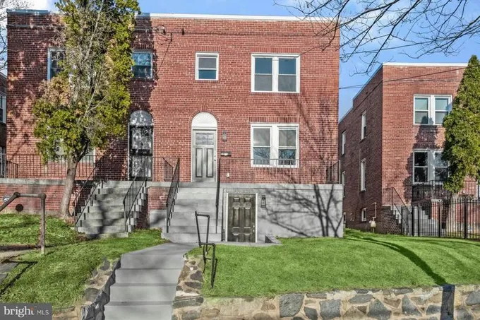 438 ORANGE ST SE, WASHINGTON, DC 20032 Single Family Residence For Sale  MLS# DCDC2125334
