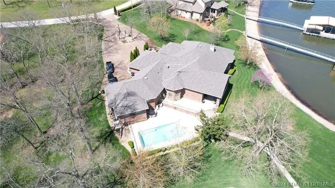 Camdenton, Camden County, MO Lakefront Property, Waterfront Property, House for sale Property ID: 418854641