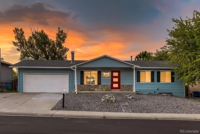 6515 S Elm Circle, Centennial, CO 80121  MLS# 7921230 for Sale