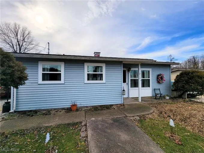 213 Illinois Avenue, Girard, OH 44420  623679150 for Sale