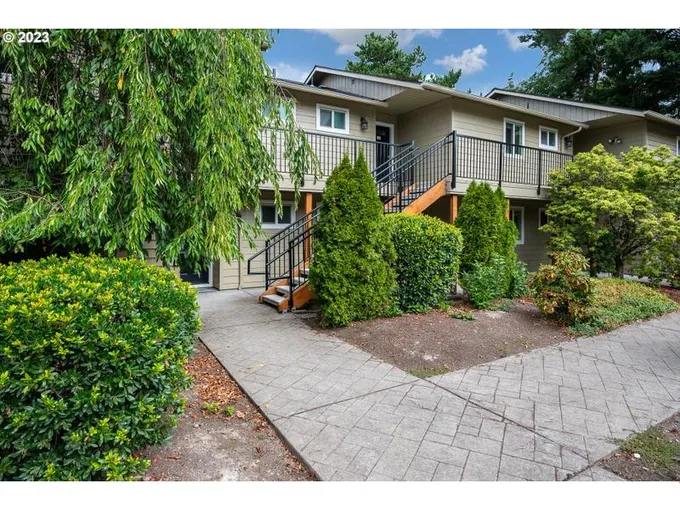 1918 NW 143RD AVE 37, Portland OR 97229 for Sale