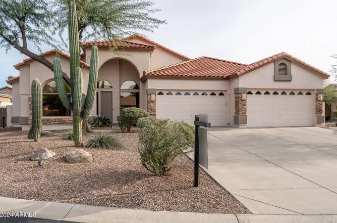 1419 N Joplin Cir, Mesa, AZ 85207 - MLS 6642552 for Sale