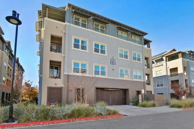 1661 SPRING ST UNIT 325, Davis, CA 95616 Condominium For Sale  MLS# 223116241 for Rent