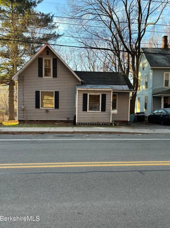 1312 Massachusetts Ave, North Adams, MA 01247 - MLS 242222 for Sale