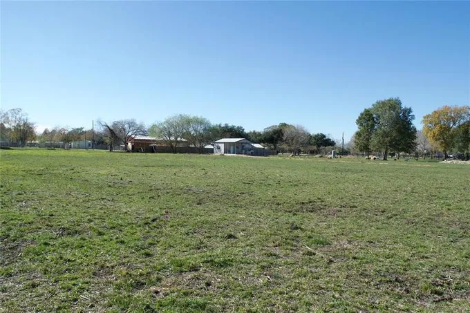 3293 County Road 181, Alvin, TX 77511 for Sale