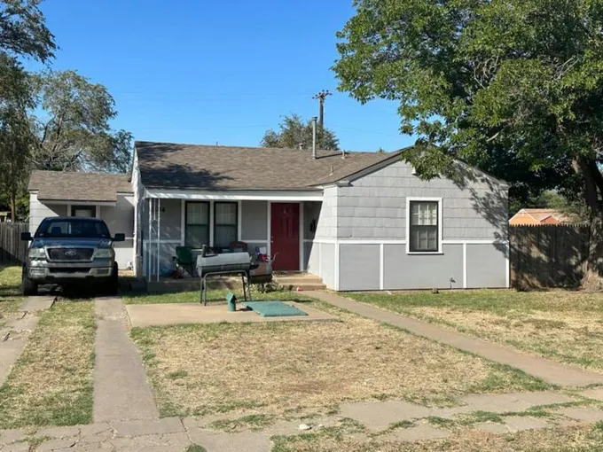 2504 30TH ST, Lubbock, TX 79410 Single Family Residence For Sale  MLS# 202315572