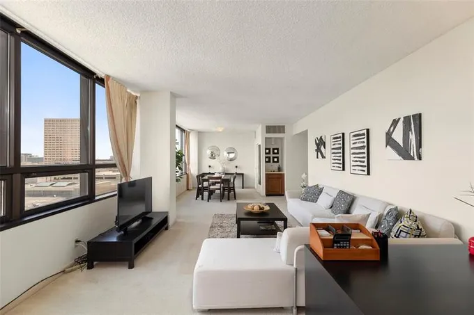 5150 Hidalgo St #1004, Houston, TX 77056 for Sale
