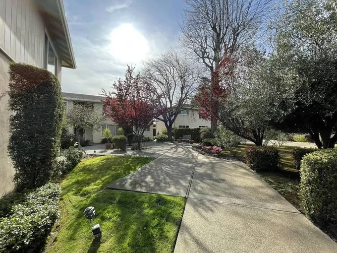 1BR/1BA  425 Turner Terrace for Sale