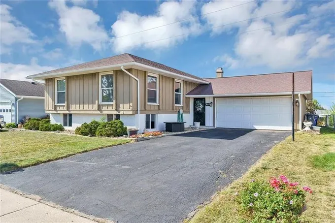 Cedar Rapids, Linn County, IA House for sale Property ID: 417953096