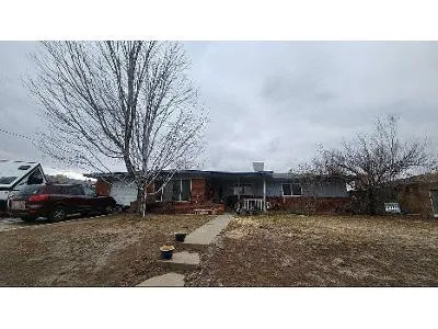 Ridgecrest Dr for Sale